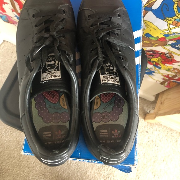 Pharrell Adidas Stan Smith Collaboration - Picture 6 of 7